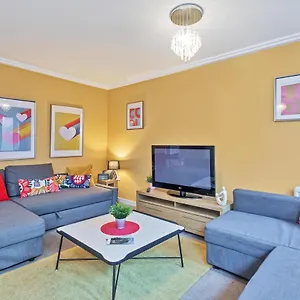 Holiday home Brighton's Best Big House 1 - By My Getaways, Brighton